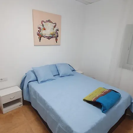 Peaceful 4-6 Person With Patio, Close To Amenities Prázdninový dům *